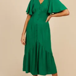 Little Mistress Green Angel Sleeve Midaxi Dress By Vogue Williams