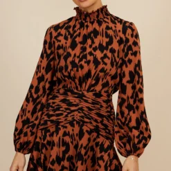 Little Mistress Leopard Print Mini Dress By Vogue Williams -Starlit Dress Sales D34191B1A 2 af2cded3 acaf 48dc bee2 591e33c30caf