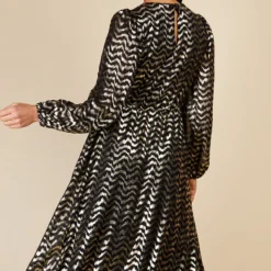 Little Mistress Black Animal Foil Print Midaxi Dress By Vogue Williams 10 Little Mistress Black Animal Foil Print Midaxi Dress By Vogue Williams -Starlit Dress Sales D34270R1A 4